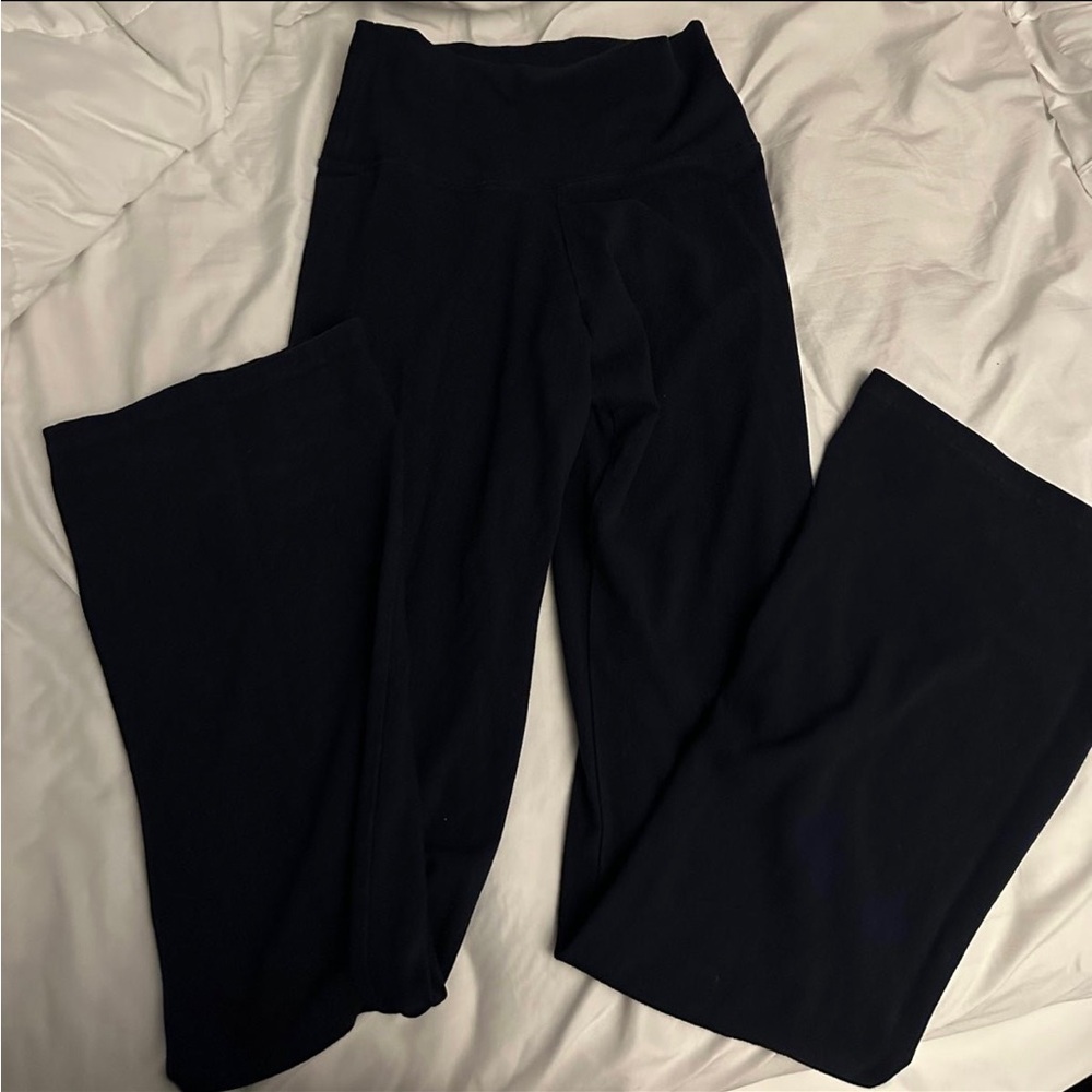 Brandy Melville Priscilla pants